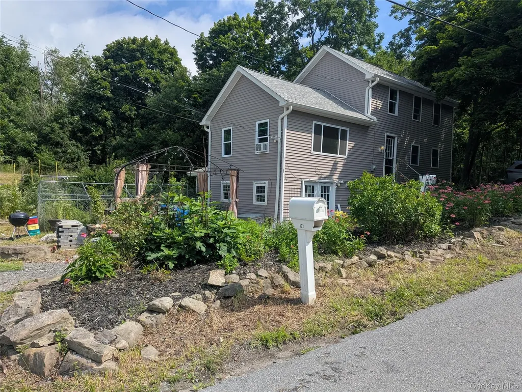 122 Castle High Road Middletown NY 10940