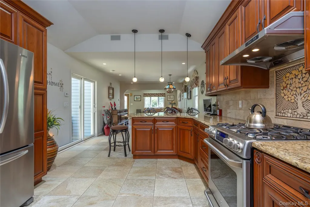 67 Pearce Parkway Pearl River NY 10965