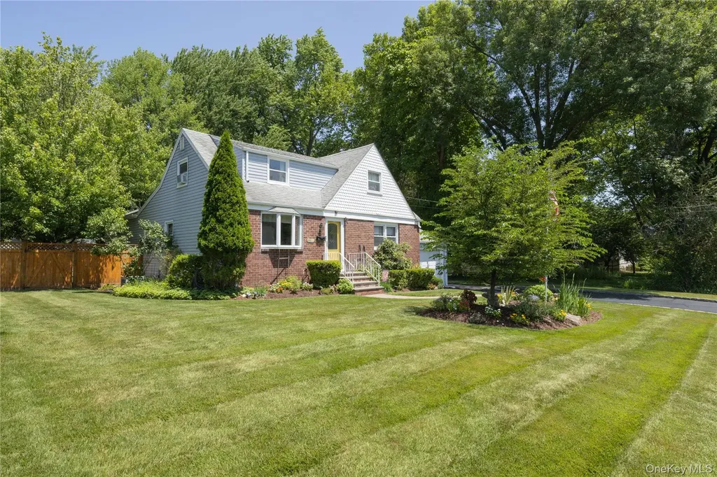 67 Pearce Parkway Pearl River NY 10965