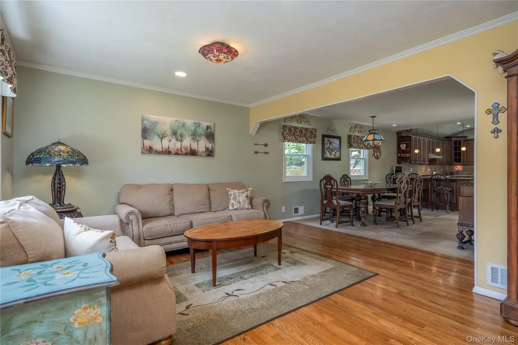 67 Pearce Parkway Pearl River NY 10965
