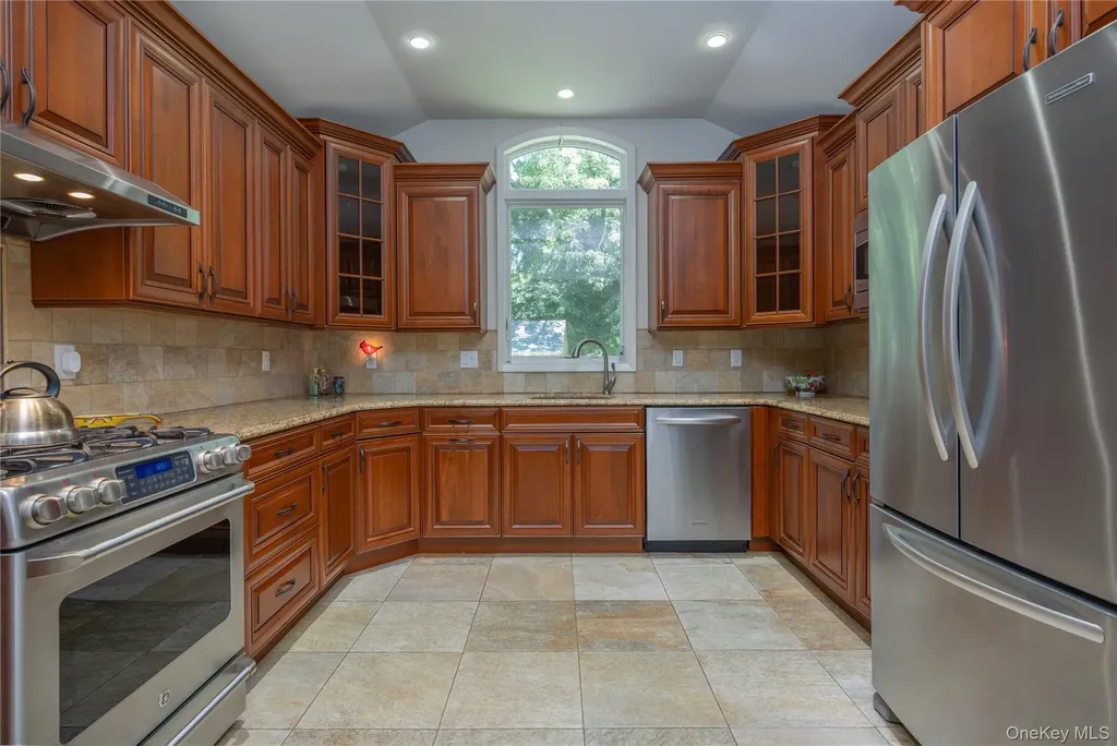 67 Pearce Parkway Pearl River NY 10965