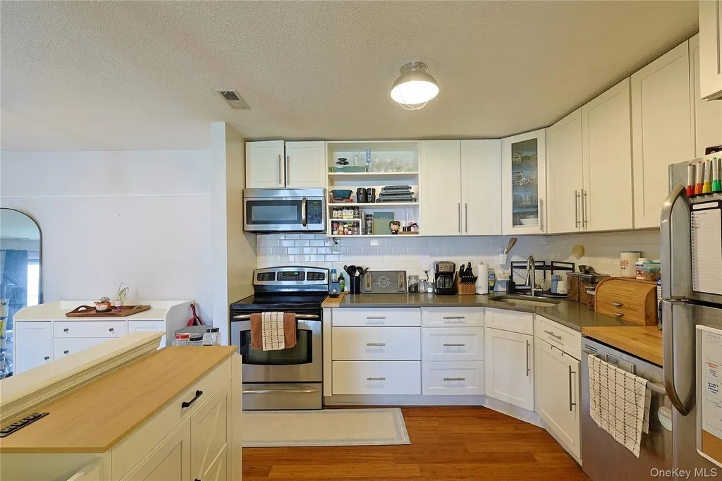 3 Brook Drive Washingtonville NY 10992