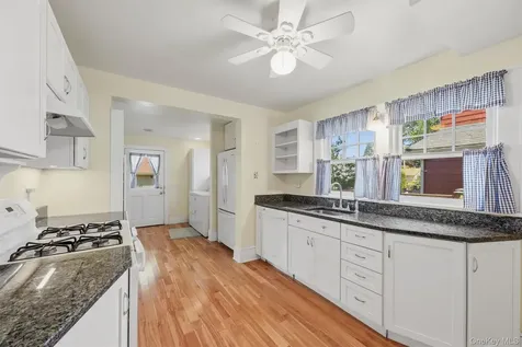 14 Spoor Avenue Poughkeepsie NY 12603