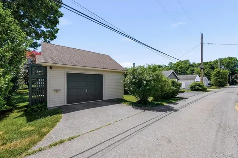 14 Spoor Avenue Poughkeepsie NY 12603