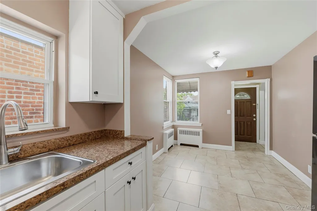 817 Quincy Avenue Bronx NY 10465