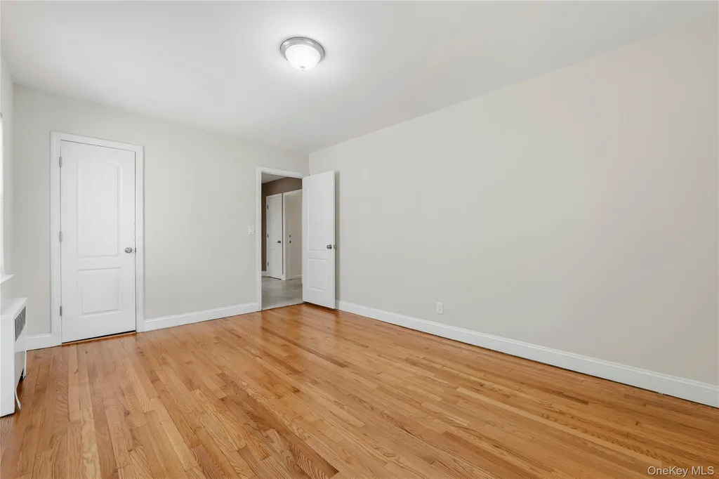817 Quincy Avenue Bronx NY 10465