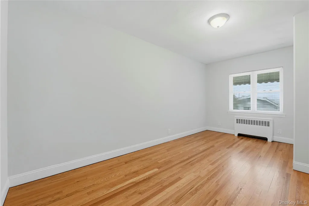 817 Quincy Avenue Bronx NY 10465