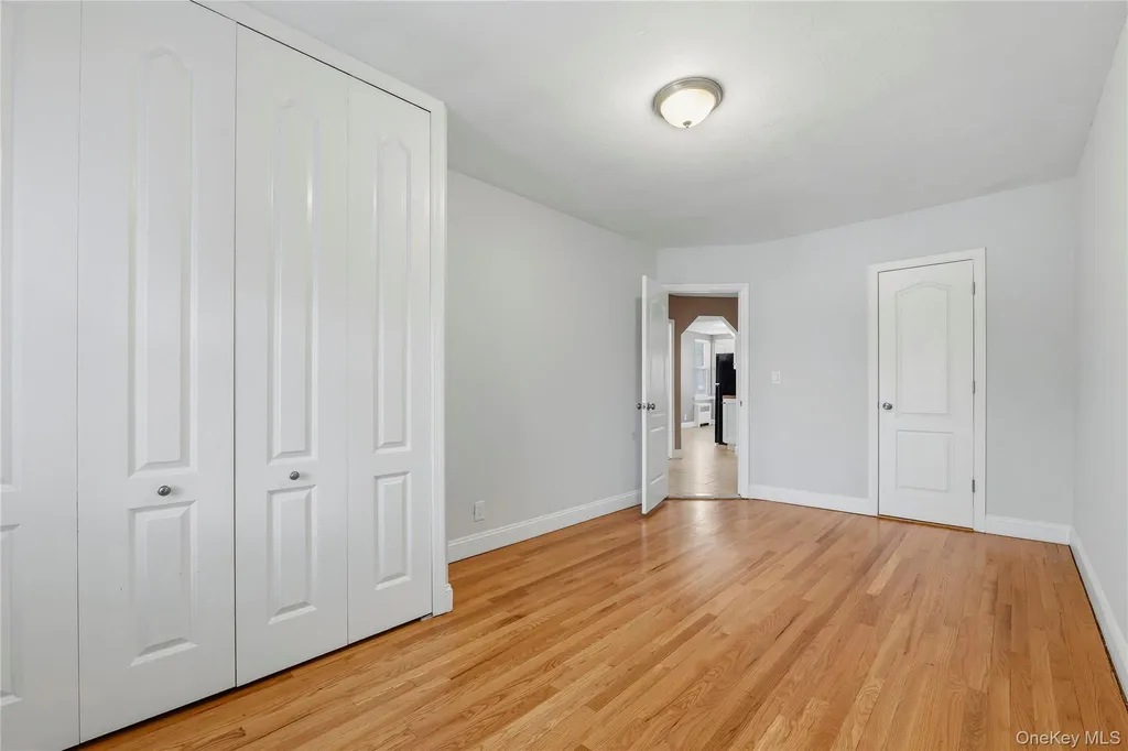 817 Quincy Avenue Bronx NY 10465