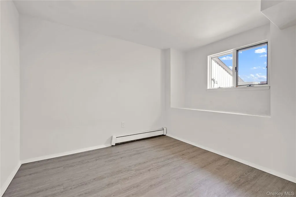 120-09 Riviera Court College Point NY 11356