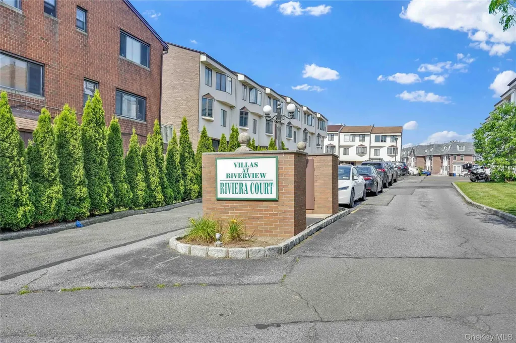120-09 Riviera Court College Point NY 11356