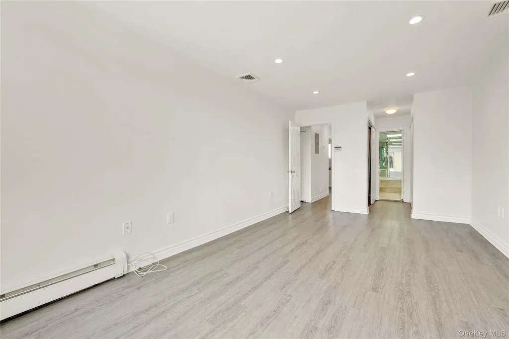 120-09 Riviera Court College Point NY 11356