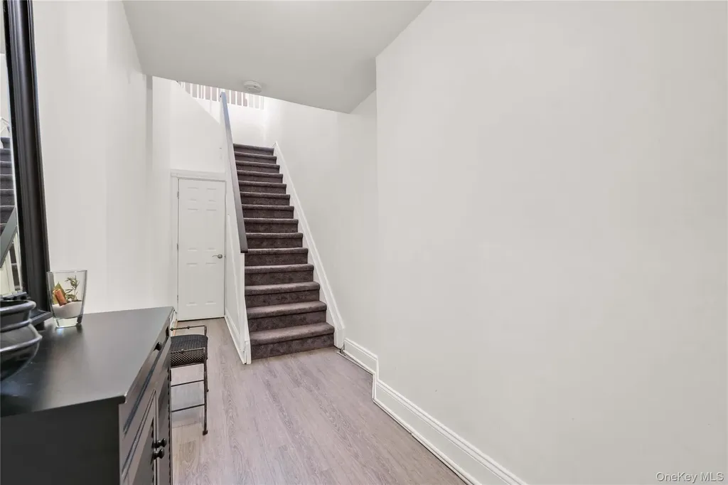 120-09 Riviera Court College Point NY 11356