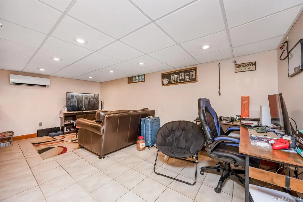 7815 Woodhaven Boulevard Ridgewood NY 11385