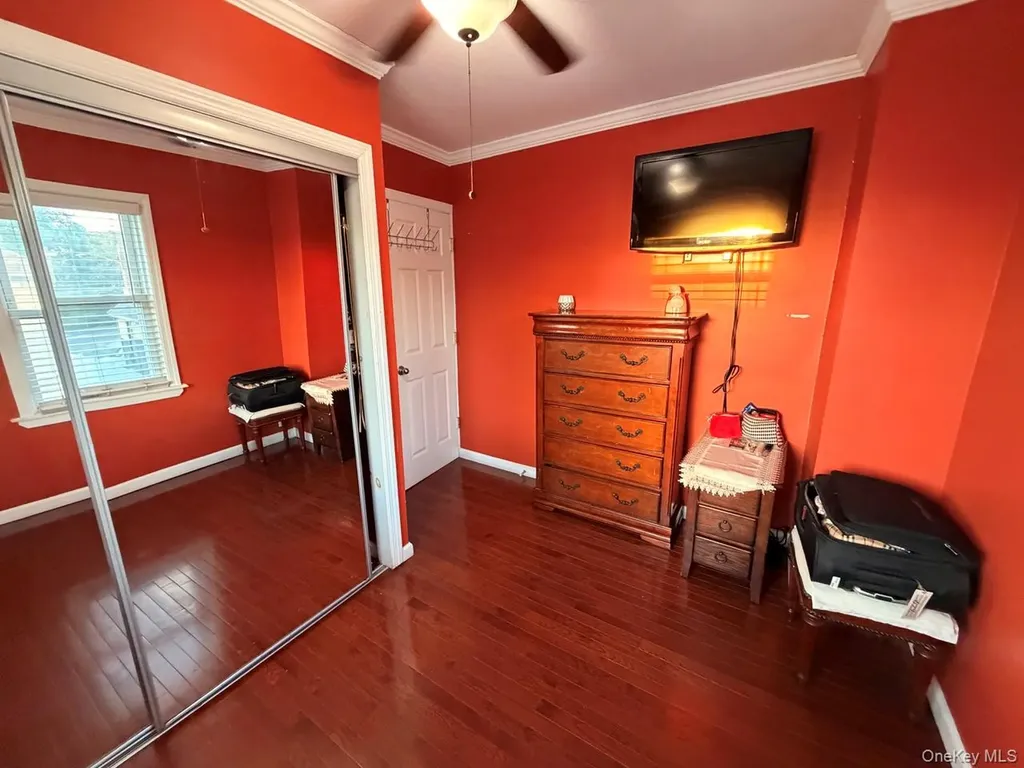 13744 218th Street Laurelton NY 11413