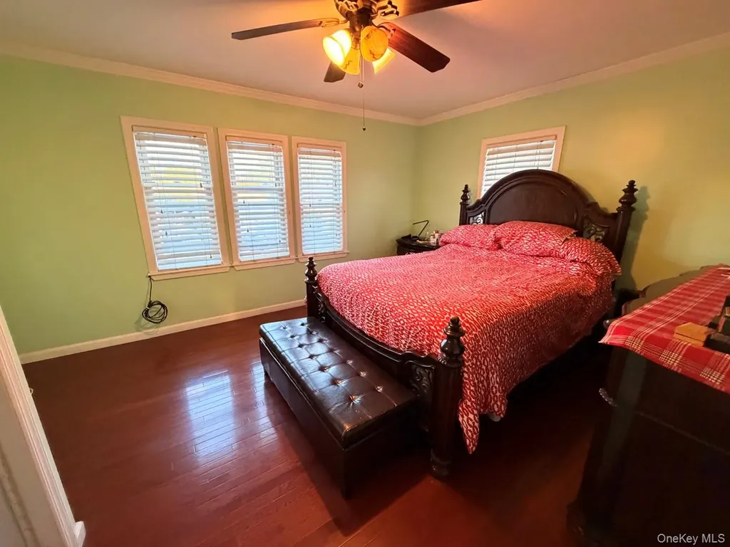 13744 218th Street Laurelton NY 11413
