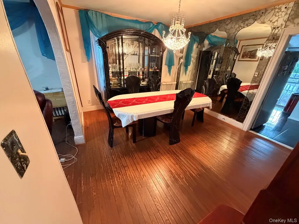 13744 218th Street Laurelton NY 11413