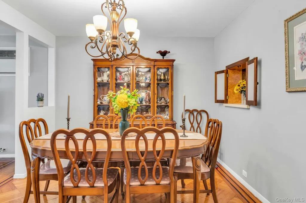 6417 Eliot Avenue Middle Village NY 11379