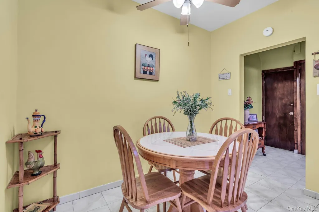 6417 Eliot Avenue Middle Village NY 11379