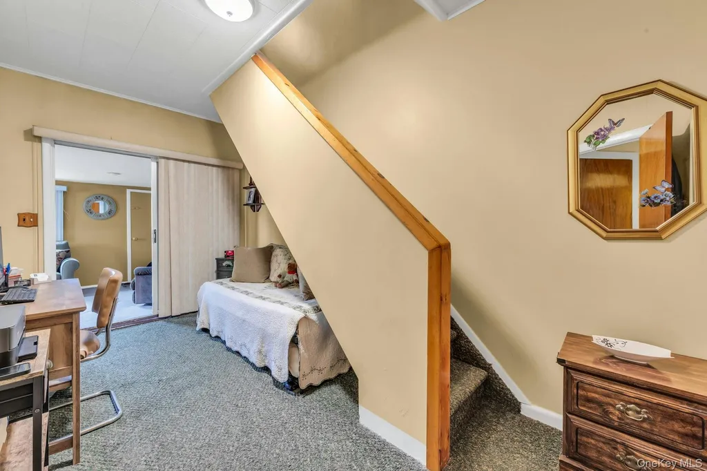 6417 Eliot Avenue Middle Village NY 11379
