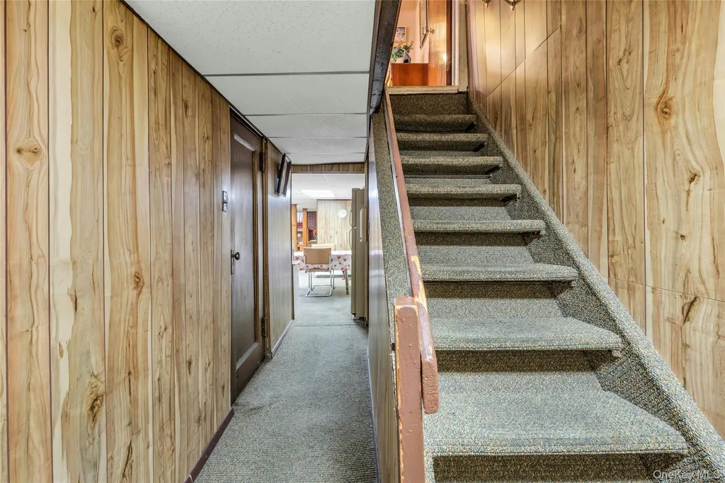 6417 Eliot Avenue Middle Village NY 11379