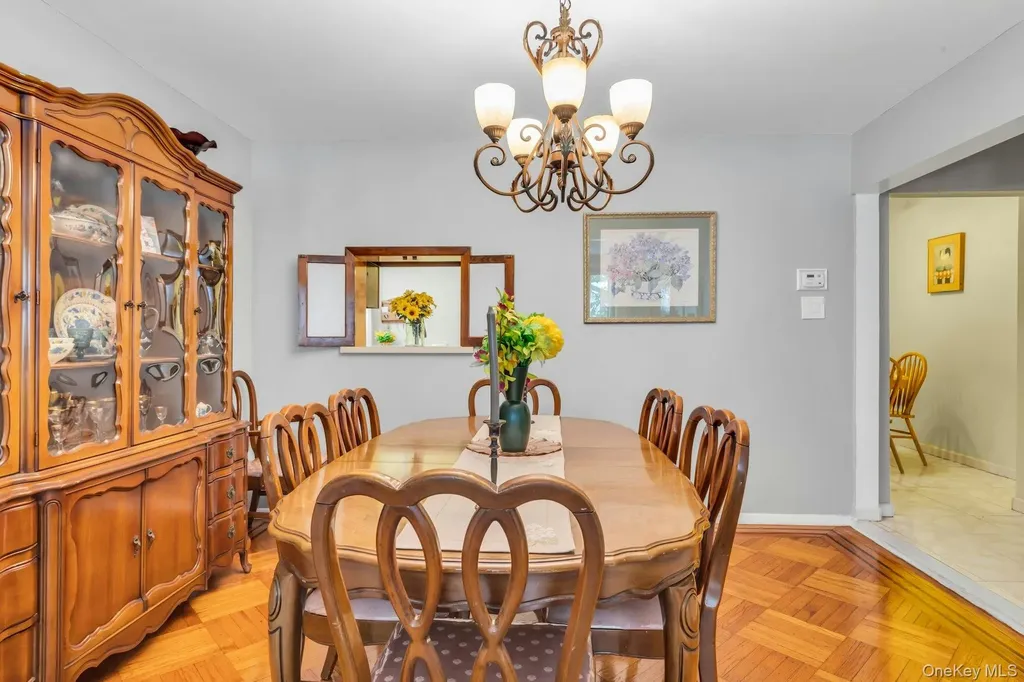 6417 Eliot Avenue Middle Village NY 11379