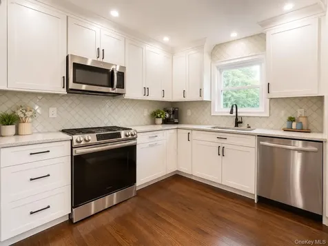 63 Dixon Road Mahopac NY 10512