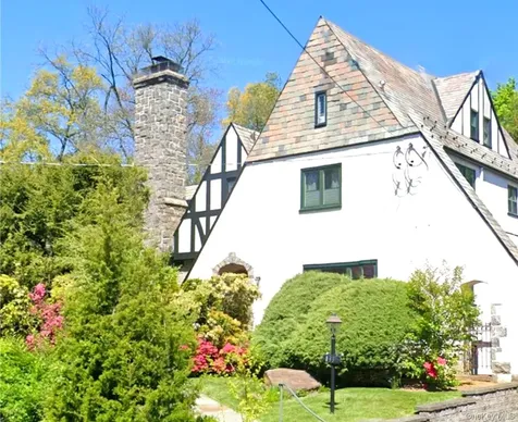 133 Bon Air Avenue New Rochelle NY 10804