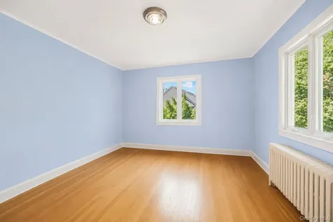 133 Bon Air Avenue New Rochelle NY 10804