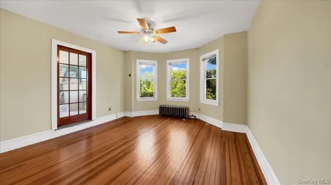 228 Weyman Avenue New Rochelle NY 10805