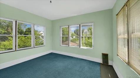 228 Weyman Avenue New Rochelle NY 10805