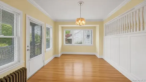 228 Weyman Avenue New Rochelle NY 10805