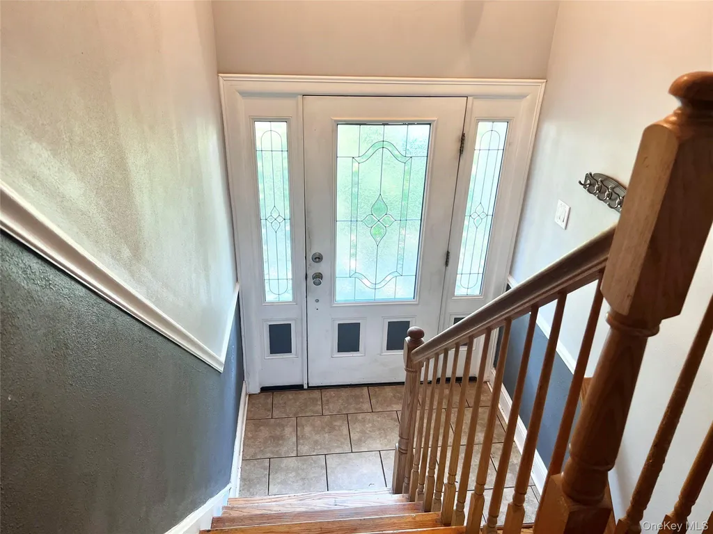 21 Vailshire Circle Nanuet NY 10954