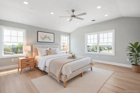 17 Island Parkway Island Park NY 11558