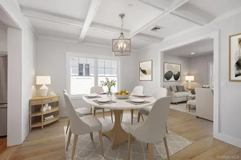 17 Island Parkway Island Park NY 11558