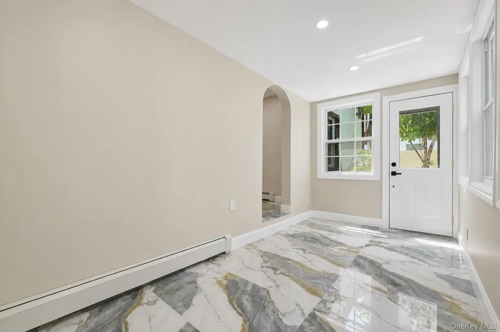 48 Flower Street Hicksville NY 11801