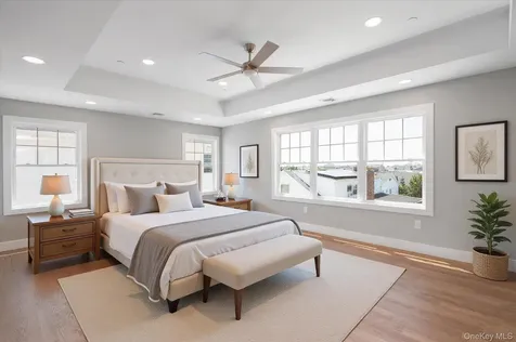 21 Island Parkway Island Park NY 11558