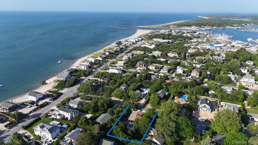113 Duryea Avenue Montauk NY 11954