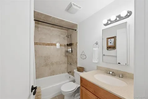 113 Duryea Avenue Montauk NY 11954