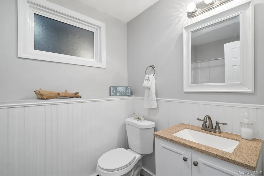 20 Cottage Drive Farmingville NY 11738