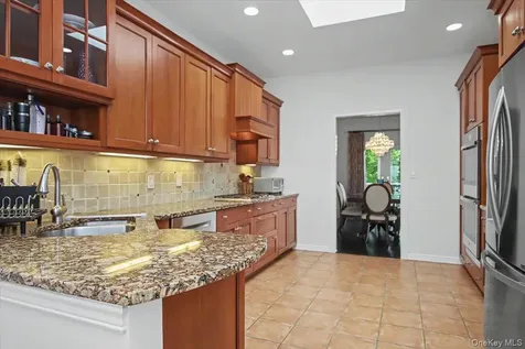 32 Beechwood Way Briarcliff Manor NY 10510