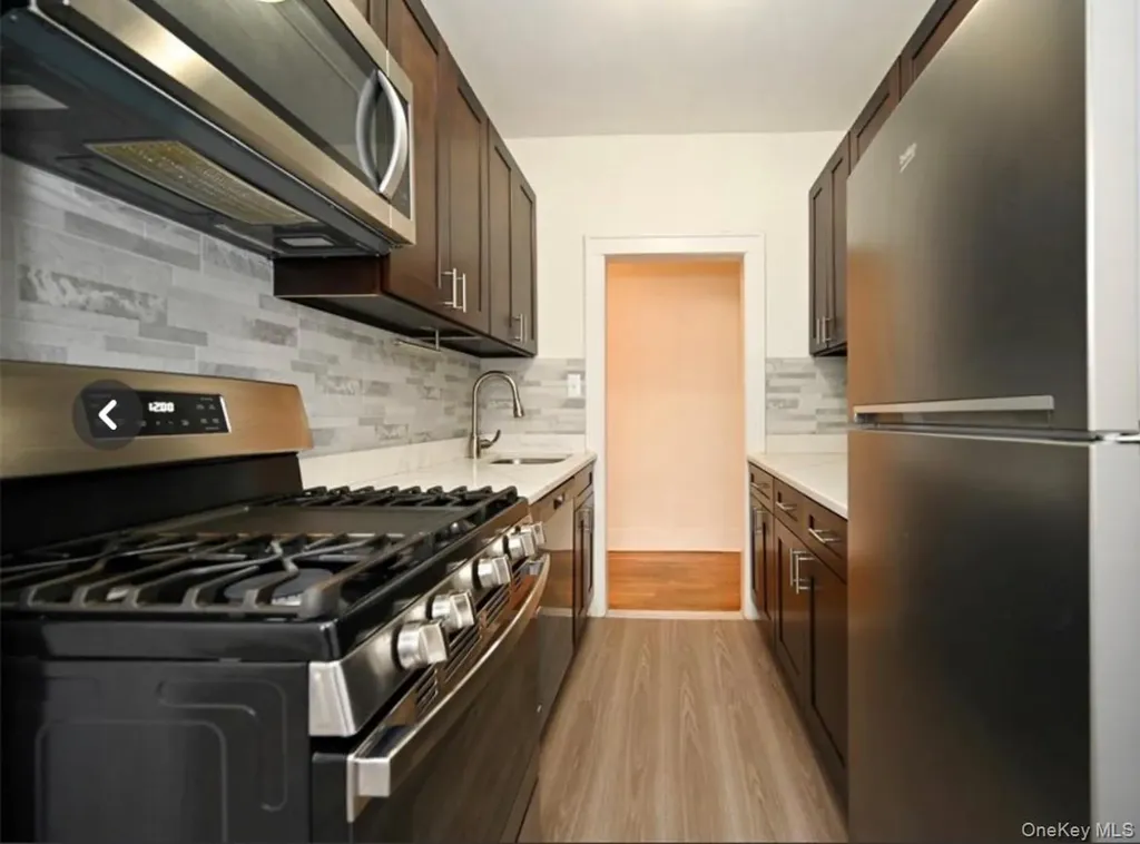 190-15 Crocheron Avenue Flushing NY 11358