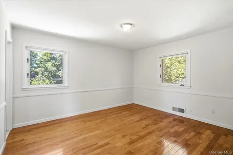 52 Blanche Street Plainview NY 11803
