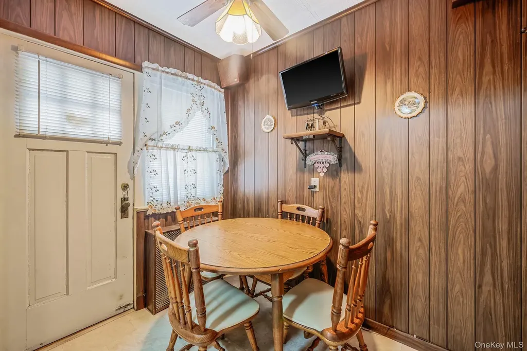 1621 Lurting Avenue Bronx NY 10461