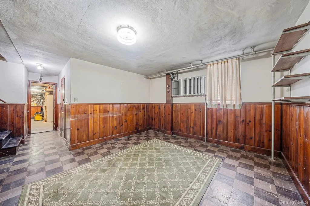 1621 Lurting Avenue Bronx NY 10461