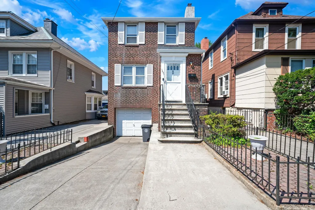 1621 Lurting Avenue Bronx NY 10461