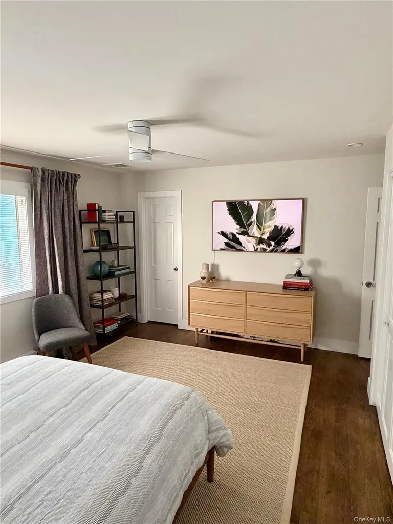 17 Locust Street Riverhead NY 11901