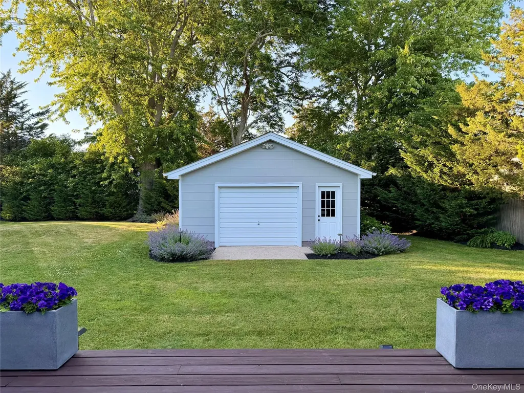 17 Locust Street Riverhead NY 11901