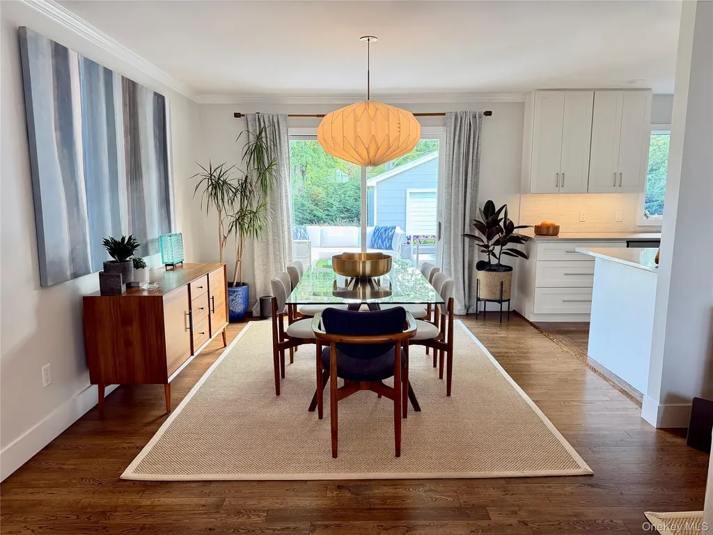 17 Locust Street Riverhead NY 11901