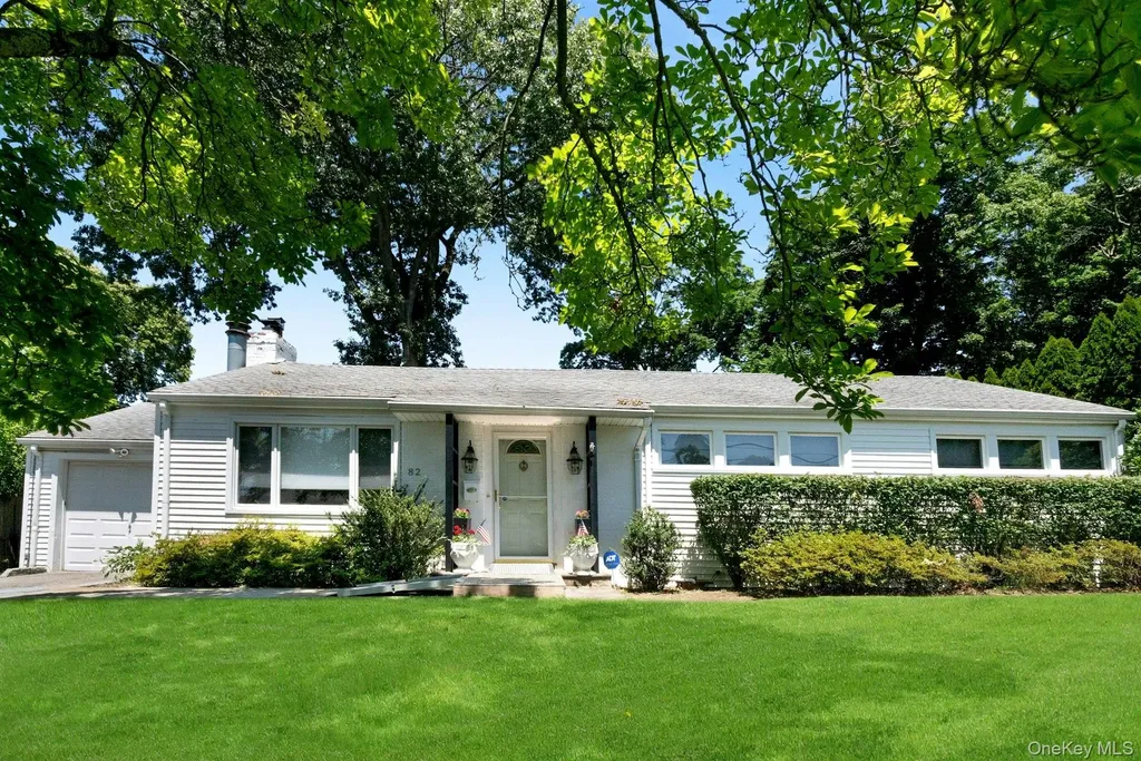82 Holbrooke Road White Plains NY 10605