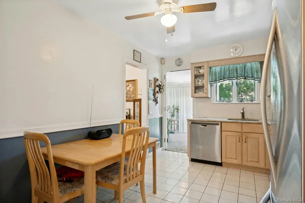 82 Holbrooke Road White Plains NY 10605